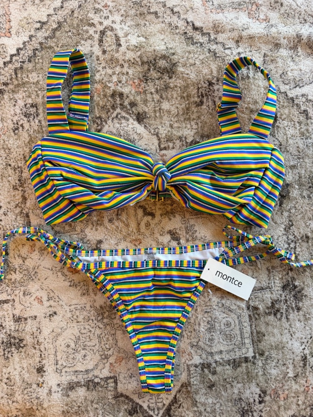 Montce Escape Stripe Set